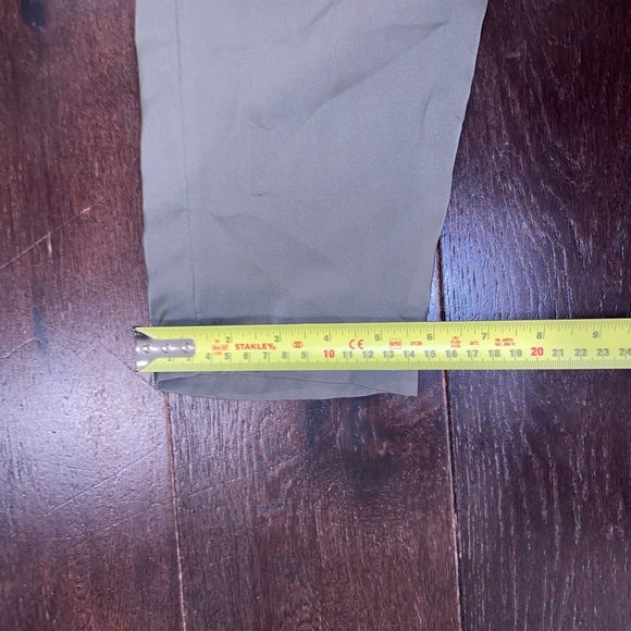 Olive green capped sleeve jumpsuit - Picture 11 of 14